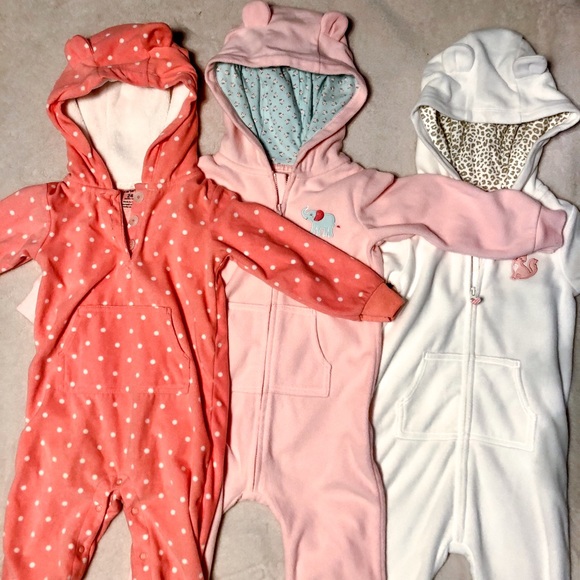 Bundle of girls one piece bodysuits - Carter’s